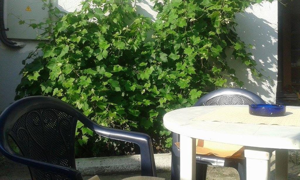 Guesthouse Nina SJJ Pokoj fotografie